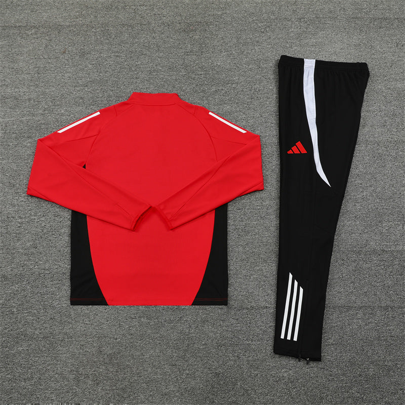 Man United Red/Black